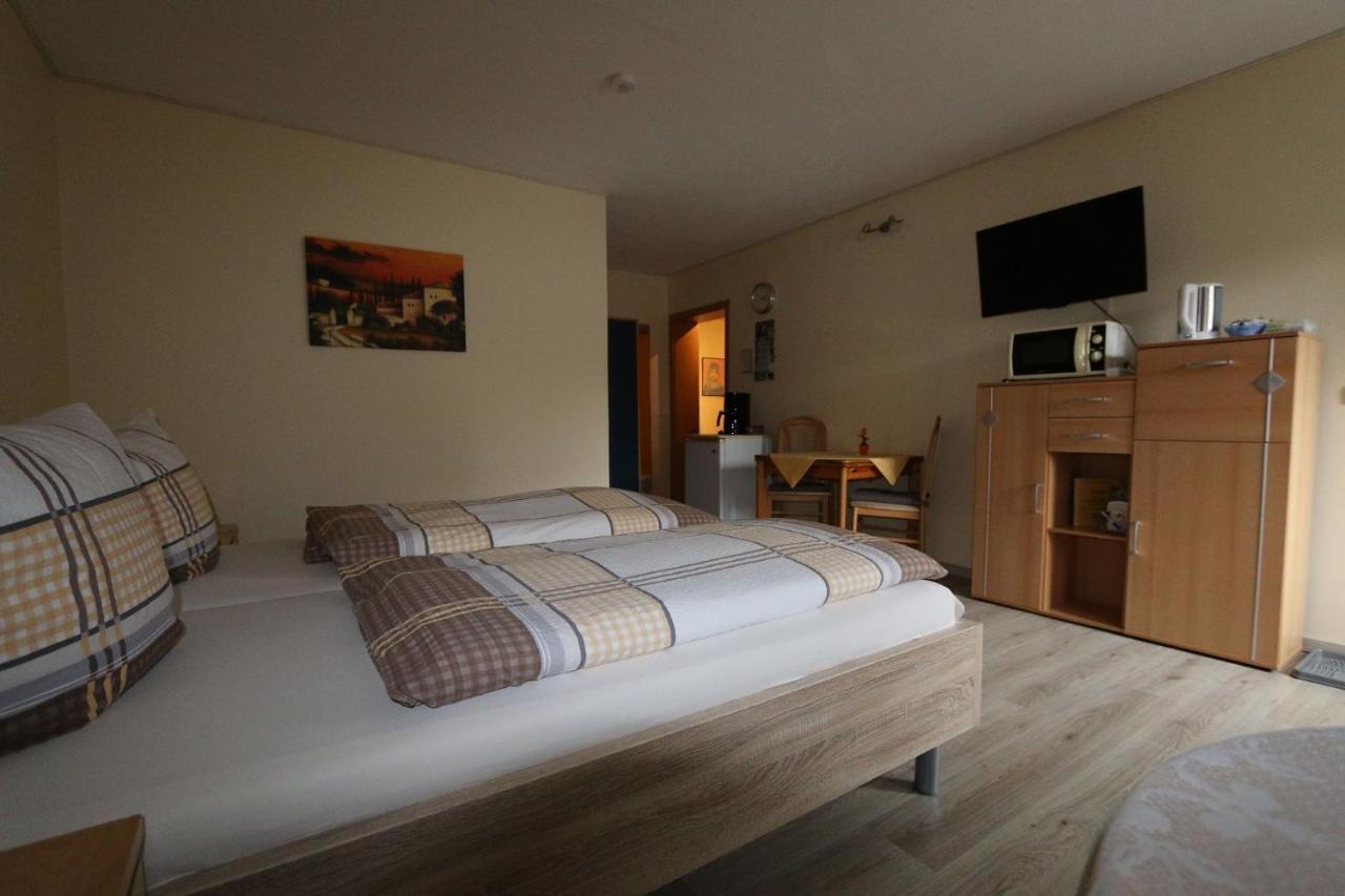Haus Anne Hotel Neunkirchen Kültér fotó